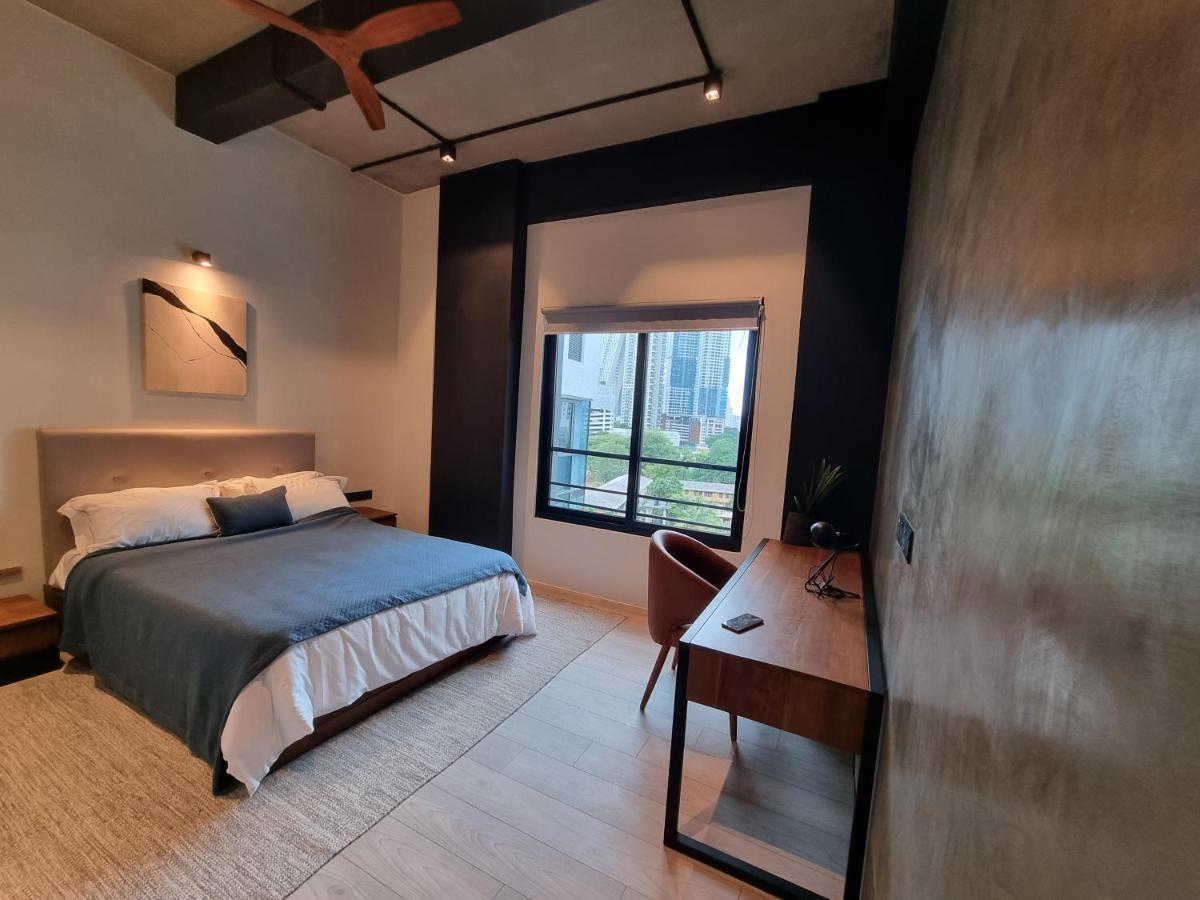 אפרטהוטל קולומבו Vaux Park Street - A Collection Of 8 Luxury Lofts מראה חיצוני תמונה