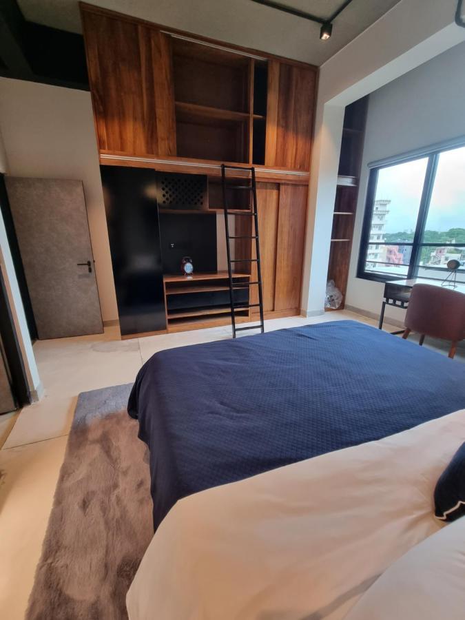 אפרטהוטל קולומבו Vaux Park Street - A Collection Of 8 Luxury Lofts מראה חיצוני תמונה
