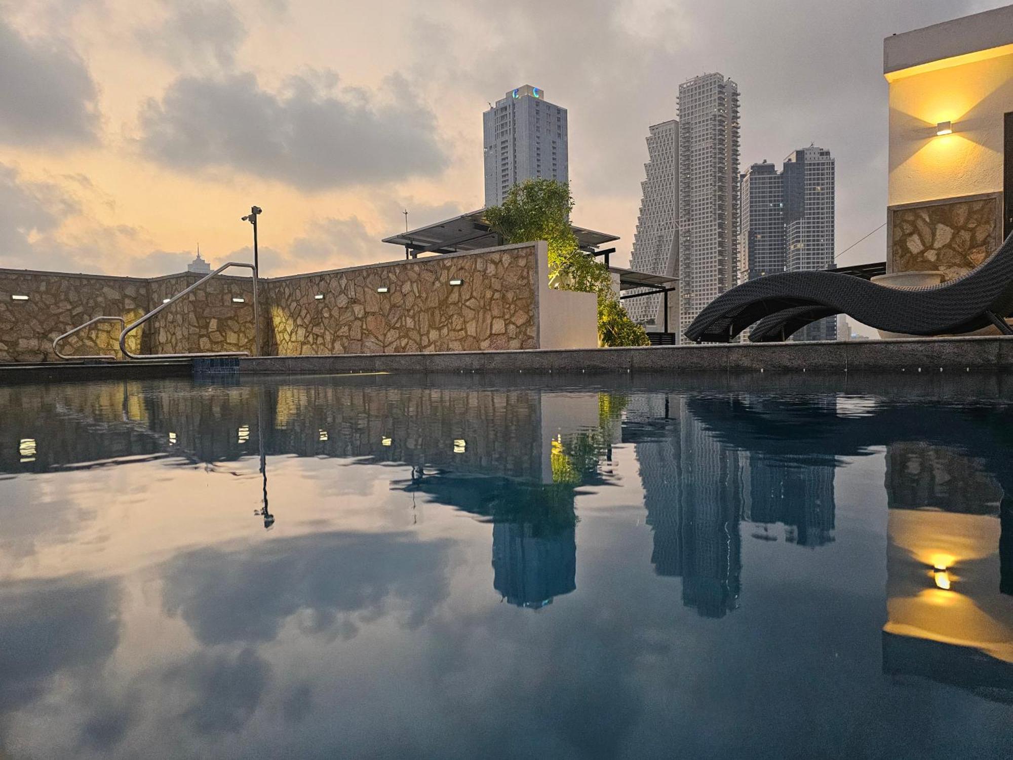אפרטהוטל קולומבו Vaux Park Street - A Collection Of 8 Luxury Lofts מראה חיצוני תמונה